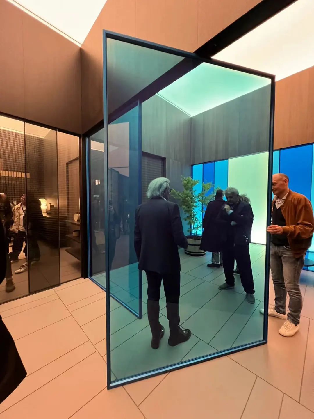 1713840259339833.jpg 640.jpg